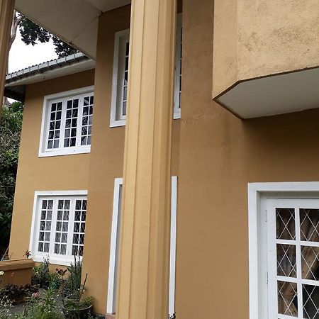 Hotel Rainyfreindz Nuwara Eliya Exterior foto