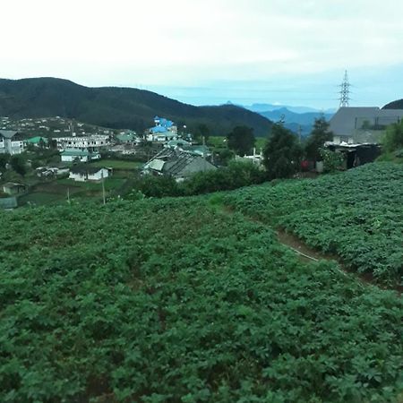 Hotel Rainyfreindz Nuwara Eliya Exterior foto